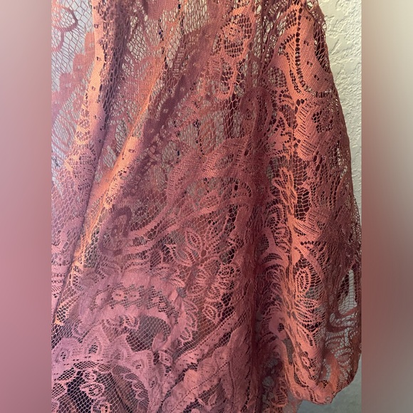 Burnt Rose Lace Cardigan Plus Size - Picture 3 of 3